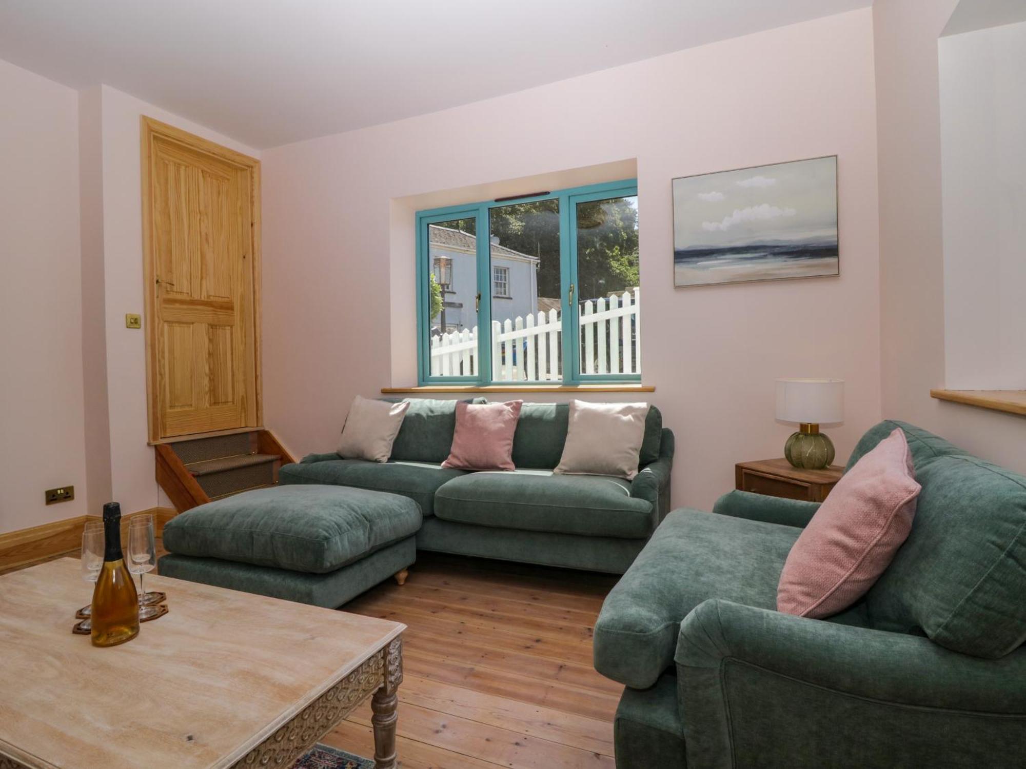 Britannia Crossings Cottage ดาร์ตมัธ ภายนอก รูปภาพ